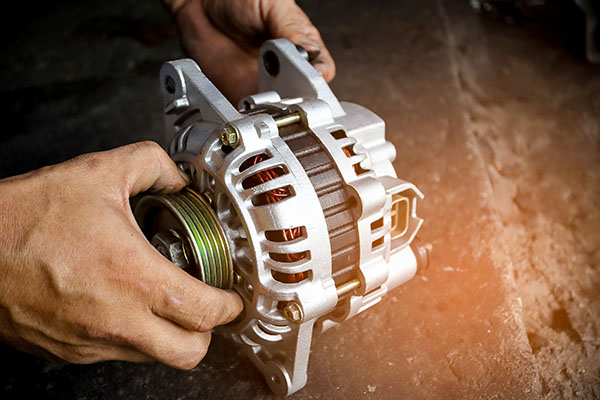 7 Telltale Signs of a Bad Alternator